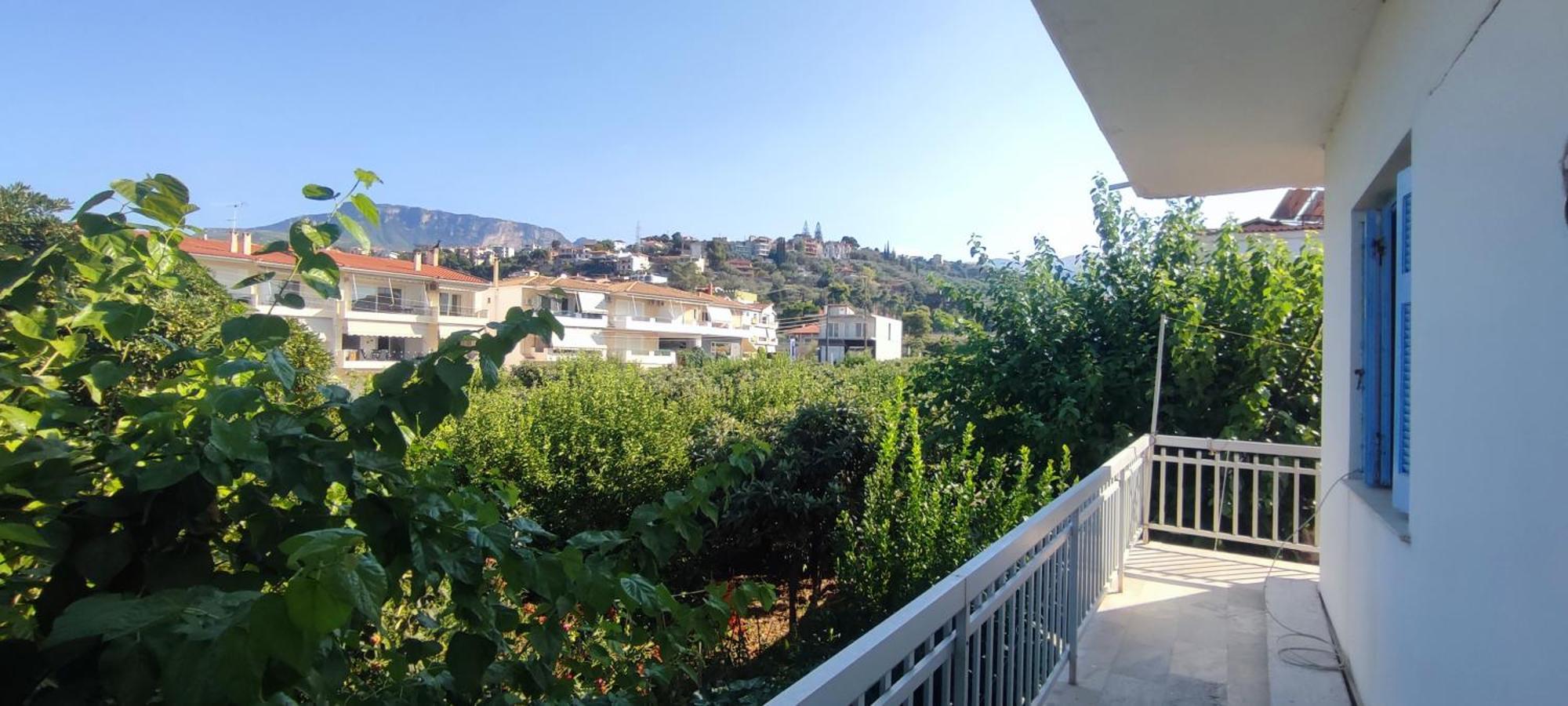 Balcony To Waves Apartment Aigeira Bagian luar foto